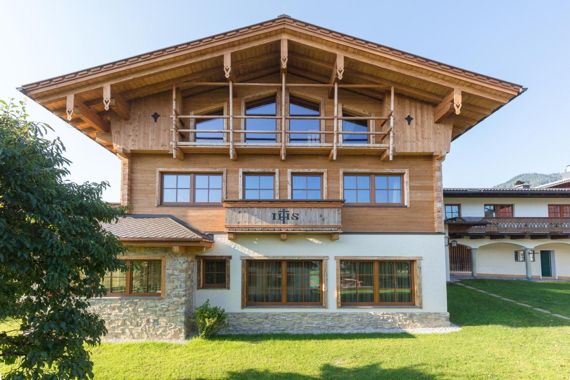Hotel Garni Ransburgerhof Flachau Exterior photo